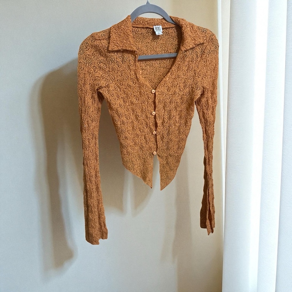 BDG Urban Outfitters Cut-Out Lace Cropped Bell Sleeve Button Front Knit Shirt Sm